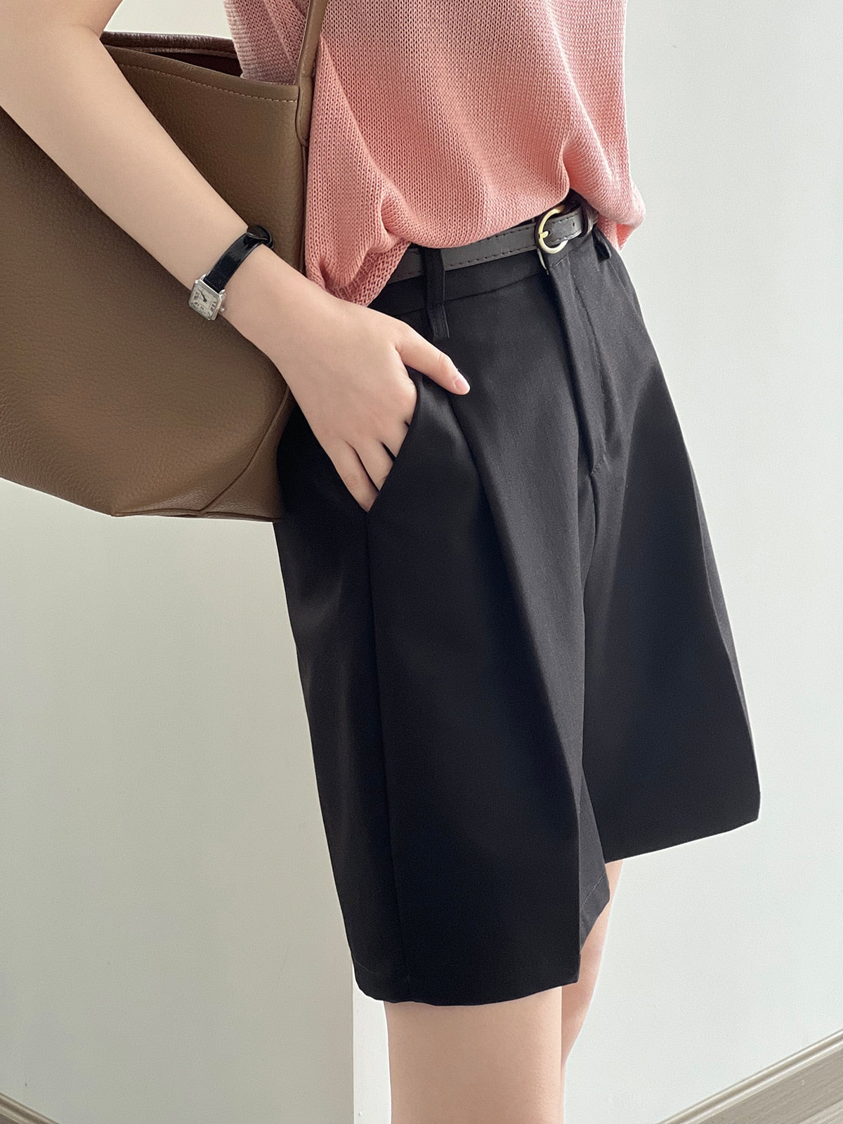 [Korean Style] Solid Color Pleated Dress-up Bermuda Shorts