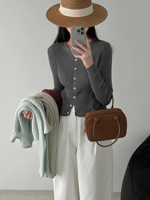 [Korean Style] 4 Colors V-Neck Long Sleeve Fine Knit Cardigan