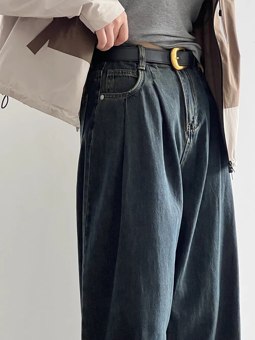 [Korean Style] High Quality Pleated Wide Leg Washed Jeans