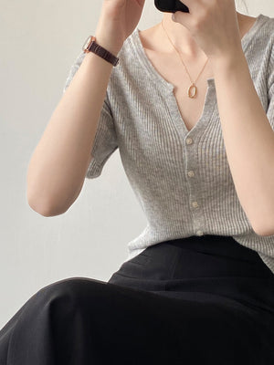 [Korean Style] V-Neck Short Sleeved Cardigan Knit Top