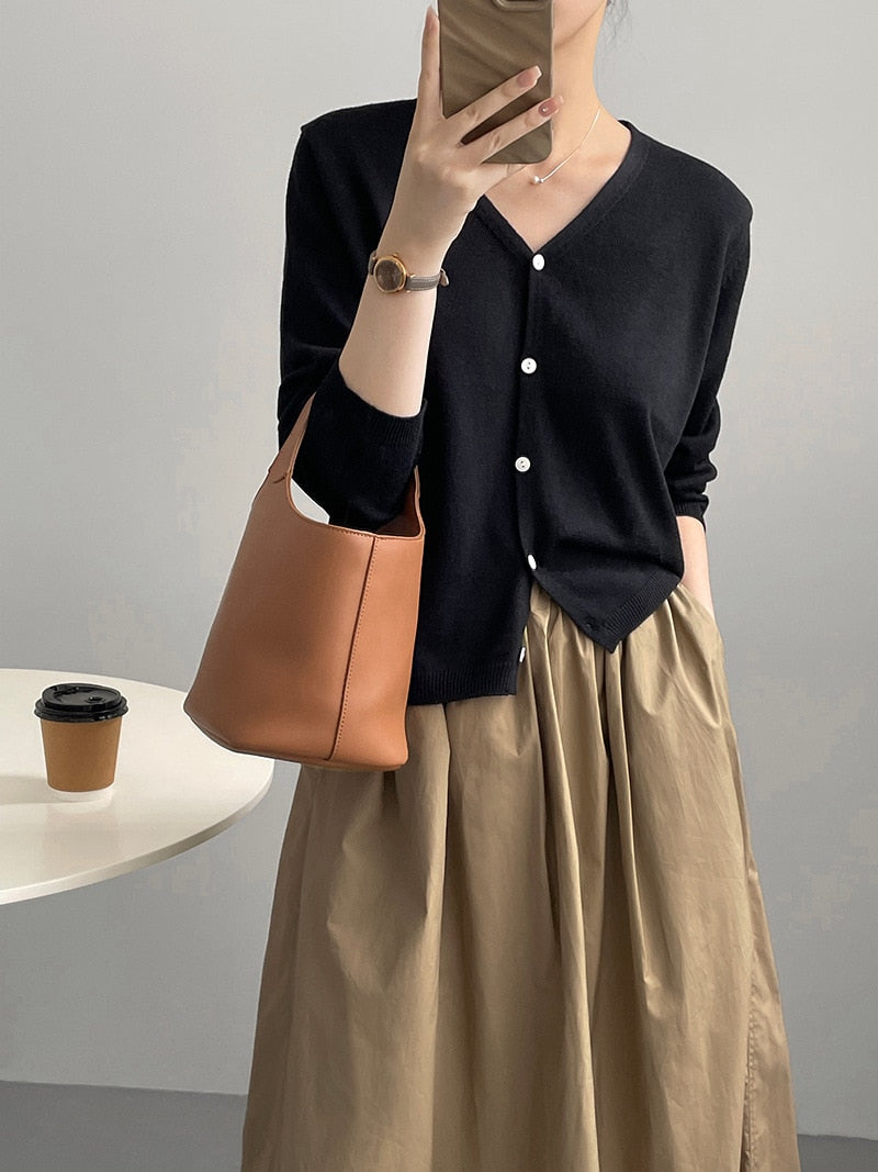 [Korean Style] Minimalistic 10 Colors V-neck Fine Knit Top Cardigan