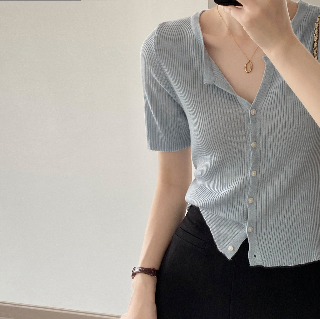 [Korean Style] V-Neck Short Sleeved Cardigan Knit Top
