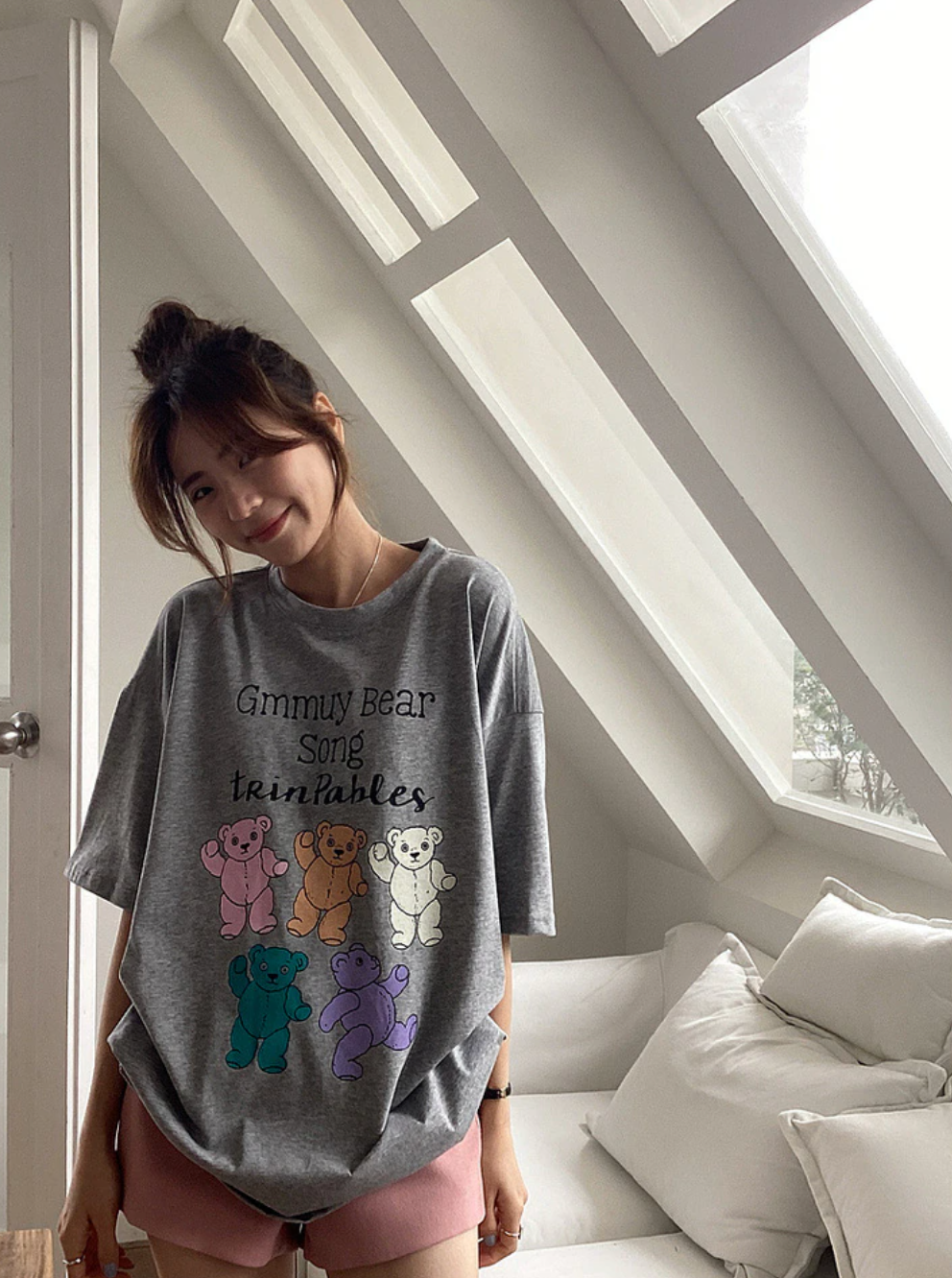[Korean Style] 2 Color Bear Graphic Box T-shirt
