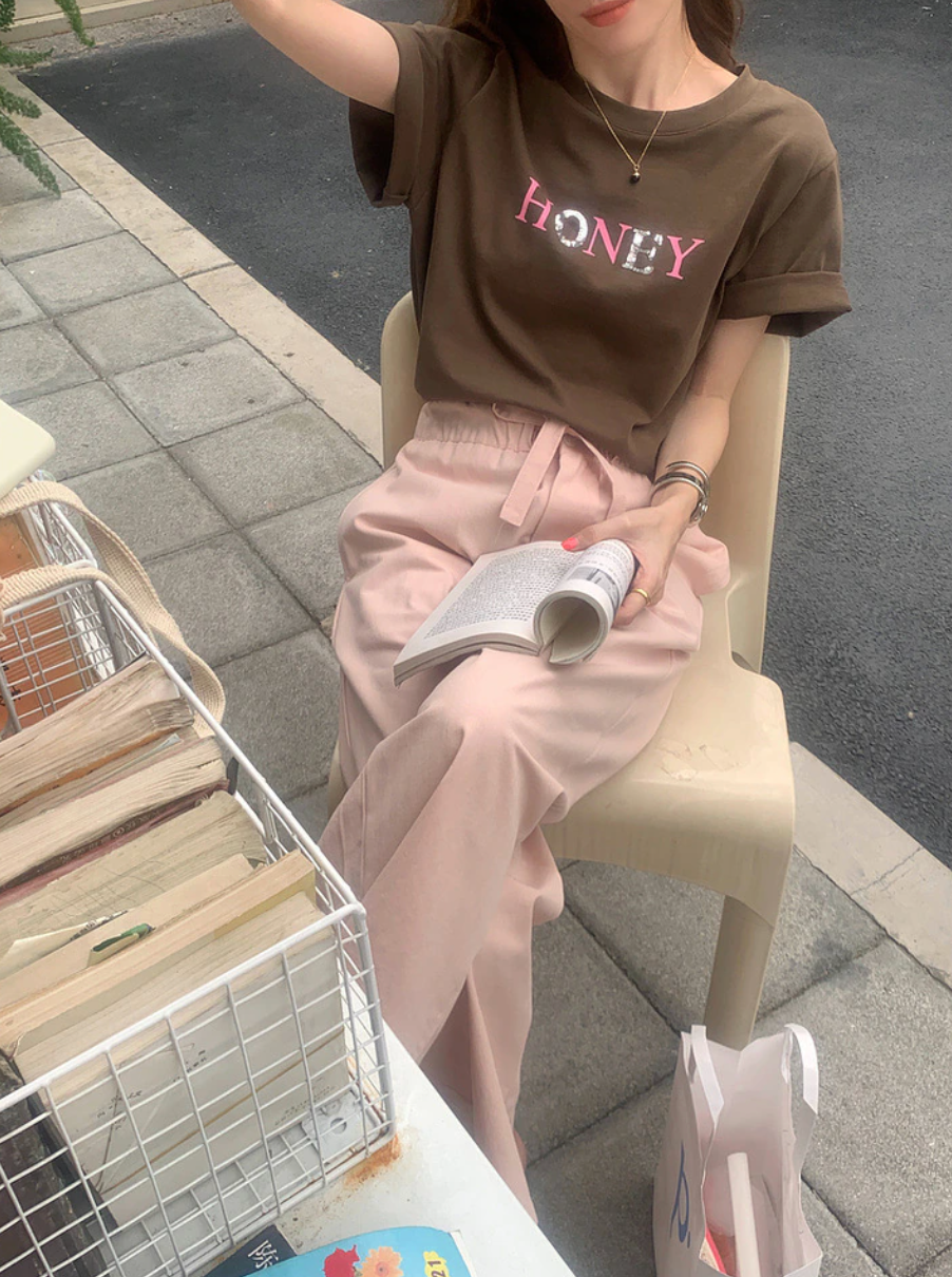 [Korean Style] 4 Colors Honey Text Graphic Box T-shirt