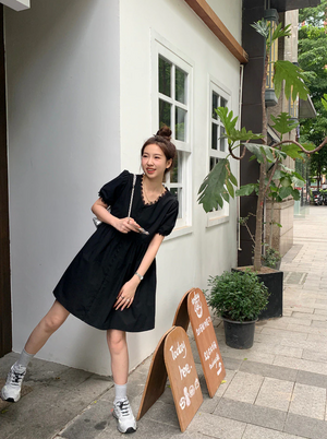 [Korean Style] Loose Fit Lace Trimmed V-Neck A-line Dress