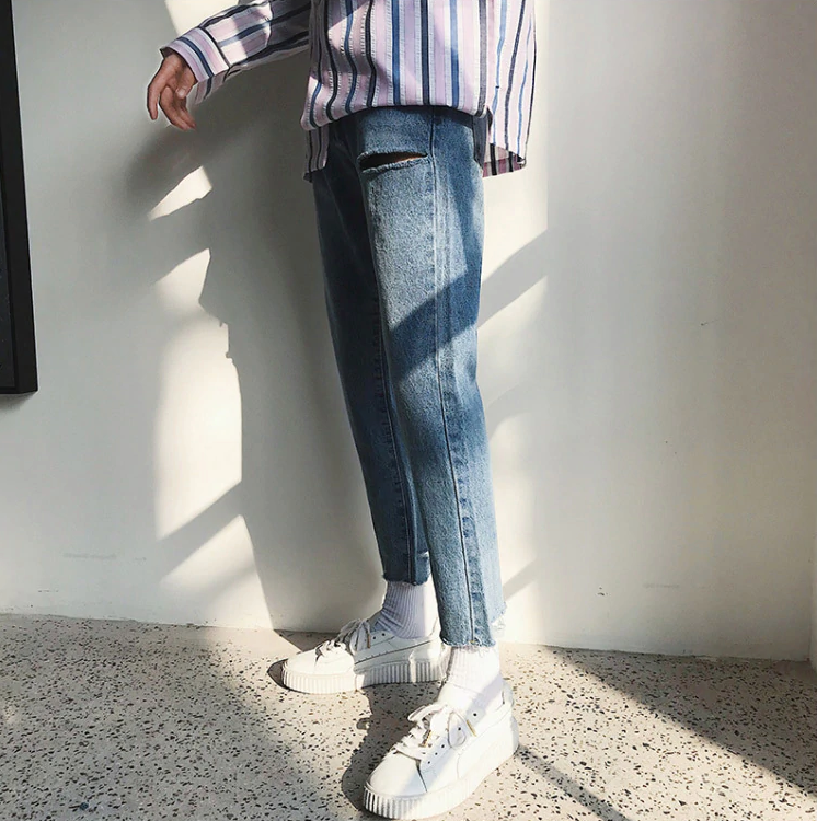 [Korean Style] Tezos Slim-fit Denim Jeans