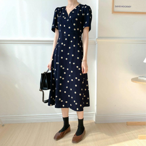 [Korean Style] Navy Dot Pattern V Dresses