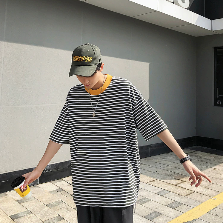 [Korean Style] Dary Round Neck Striped Sweatshirts