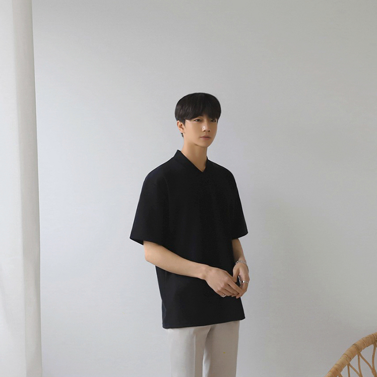 [Korean Style] 2 Colors V-neck 1/2 T-Shirts