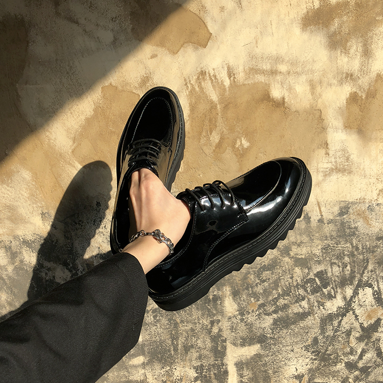 Korean style 2025 black shoes