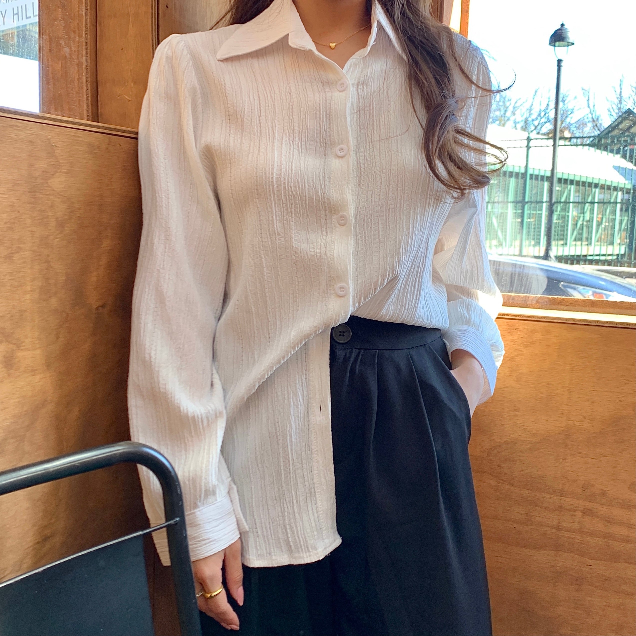 [Korean Style] Lolie Solid Color Wrinkled Blouse