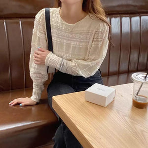 [Korean Style] Veronca Round Neck Lace Blouse