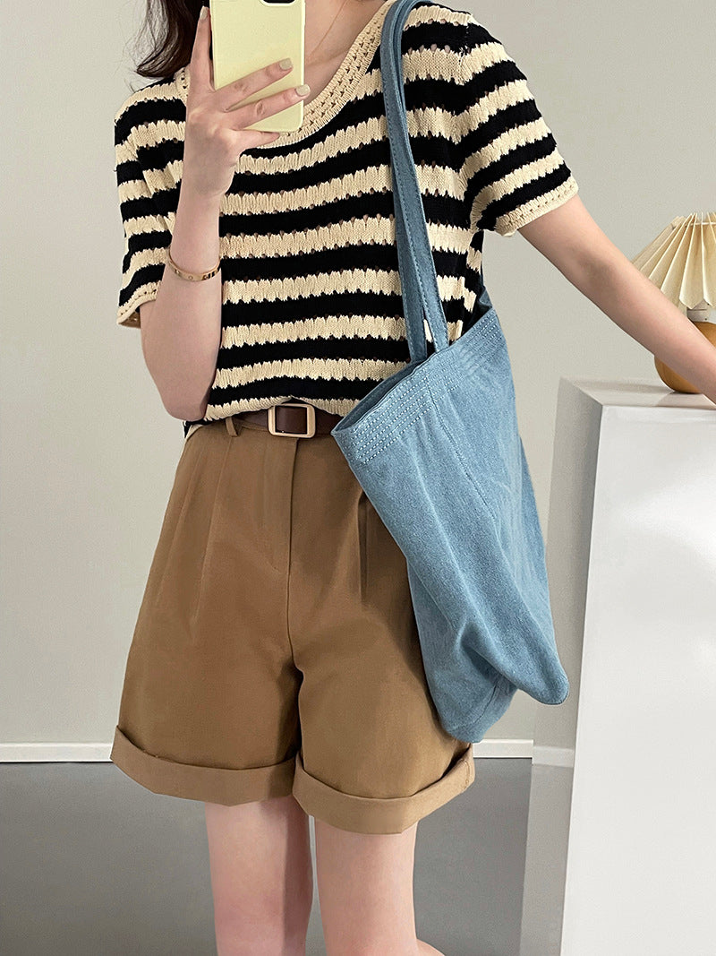 [Korean style] High Waist Pleated A-line Bermuda Shorts