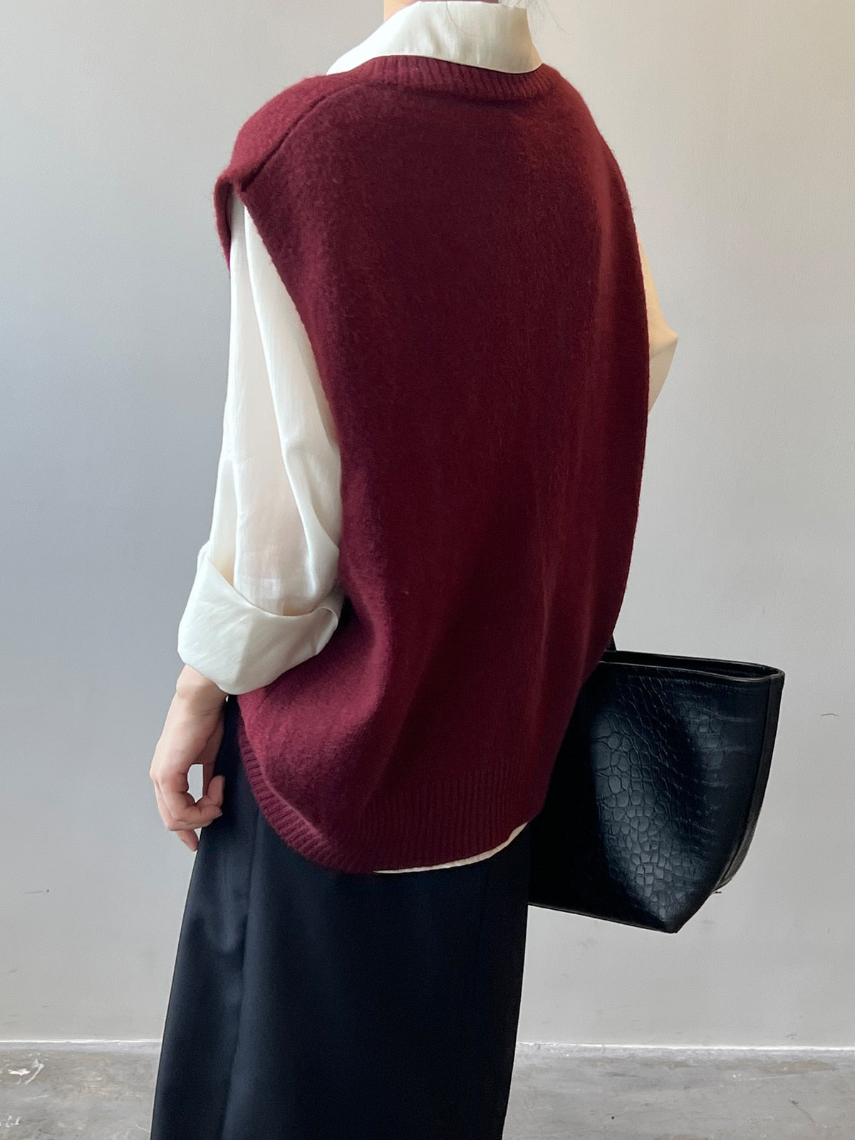 [Korean Style] Soft Felt Loose Fit V Neck Sweater Vest