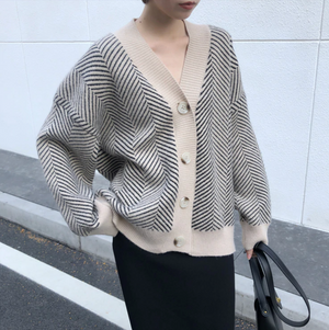 [Korean Style] Holal Zigzag Pattern Cardigan Sweater