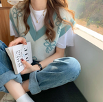 [Korean Style] Bi-color V Neck Flower Knit Vest