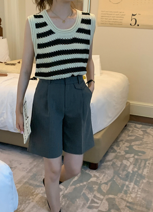 [Korean Style] High Waist Pleated Dress-up Bermuda Shorts