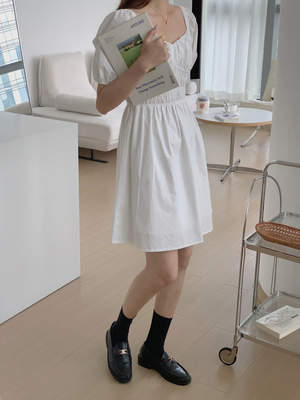 [Korean Style] Sweetheart Neckline Puff Sleeve Short Dress