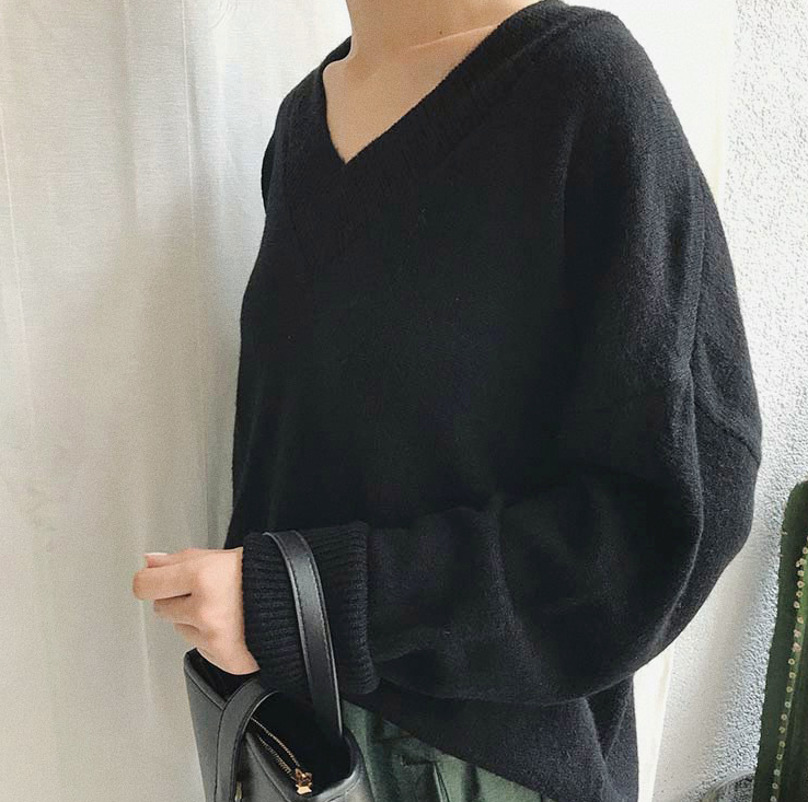 [Korean Style] V-neck Off shoulder Rib Knit Pullover