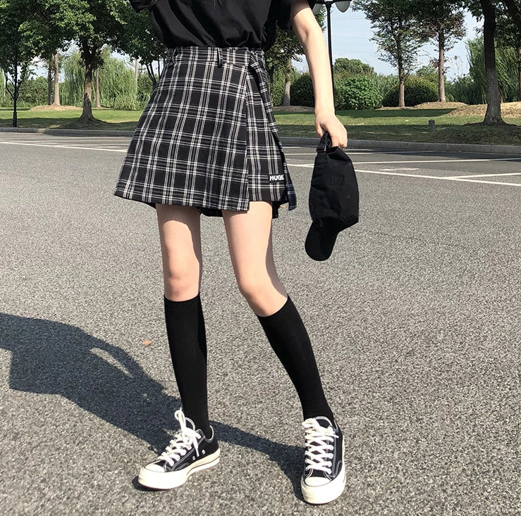 [Korean Style] Liza Plaid Shorts Skirt