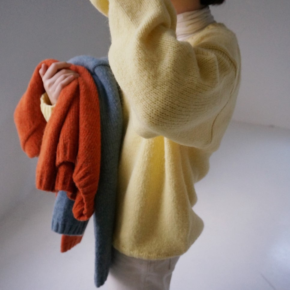 [Korean Style] Phibie Minimal Thick Sweater