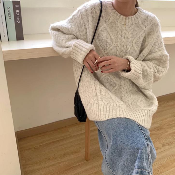 [Korean Style] Sharon Twist Thick Sweater