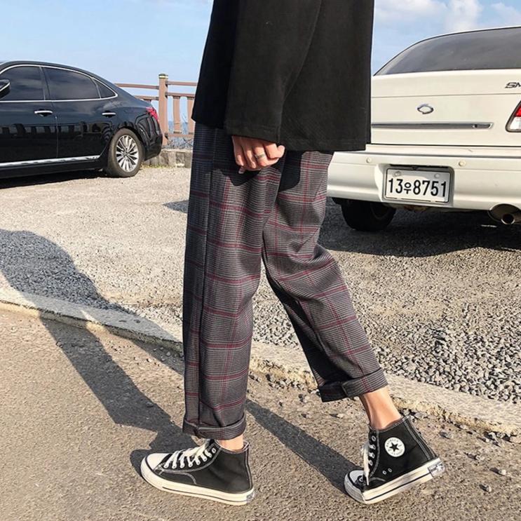 [Korean Style] Dobby Cropped Plaid Pants