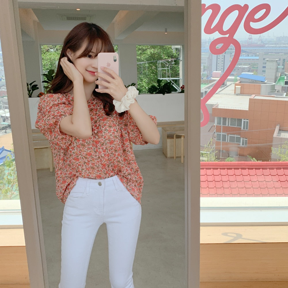 [Korean Style] 2 Colors Floral Casual  Blouses