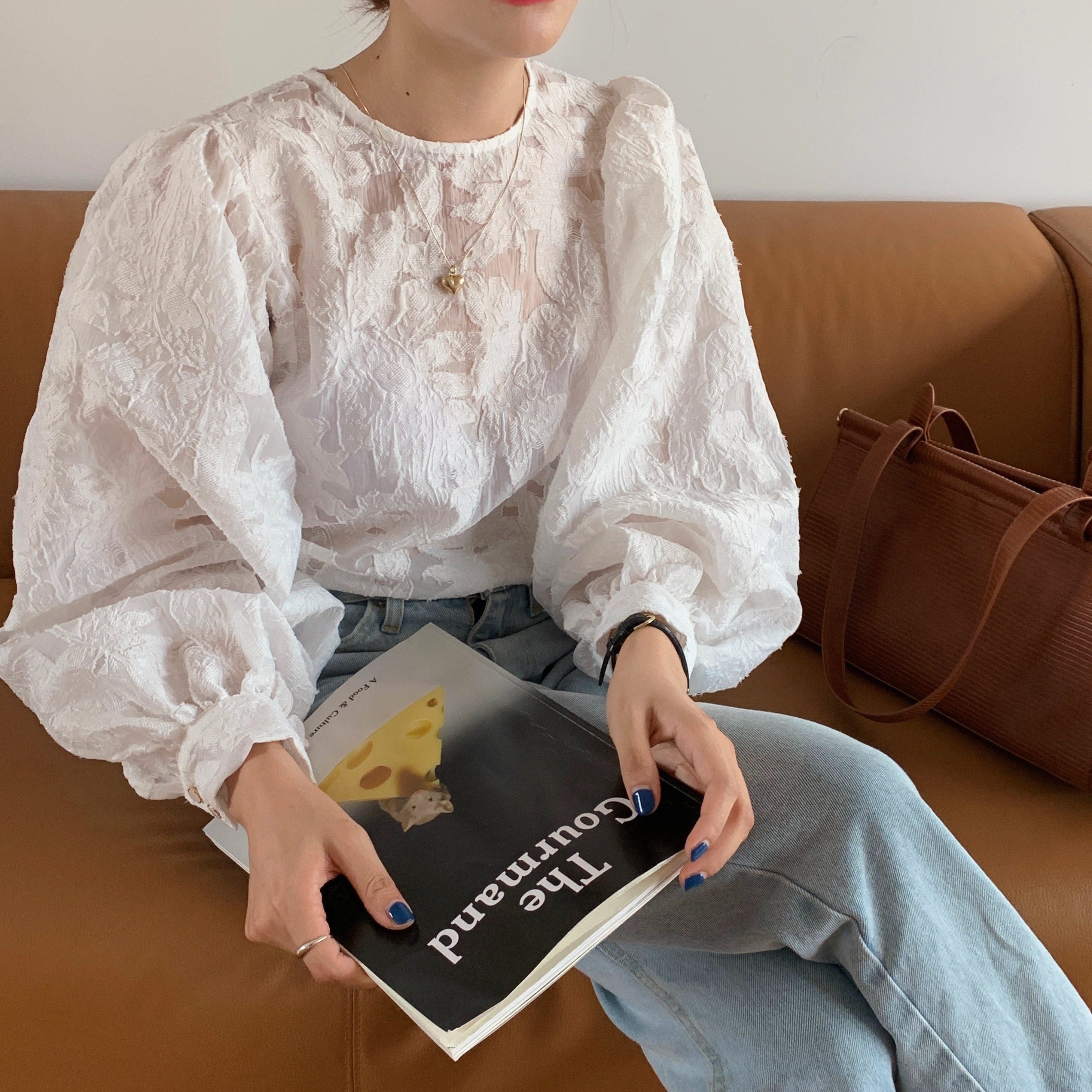 [Korean Style] Leka Puff Sleeve Lace Blouse