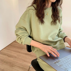 [Korean Style] Wyne Solid Color Loose Fit Long Sleeve Sweatshirt