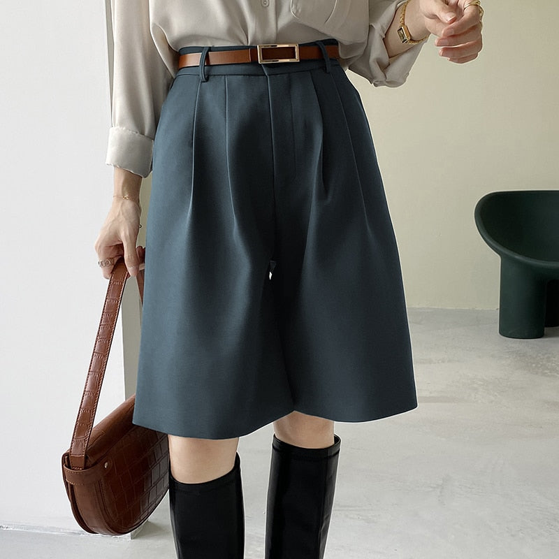 [Korean Style] Hight Waist Knee Length Pleated Short Trousers