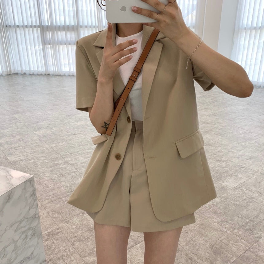 [Korean Style] 4 Colors Single Breasted Loose Fit Blazer Shorts 2 PC Set Beige / S