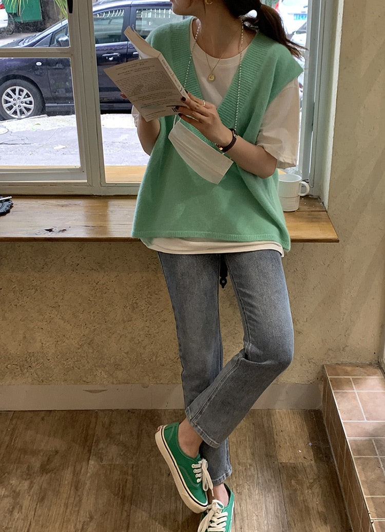 [Korean Style] Fitzy Loose Fit V neck Knit Vest
