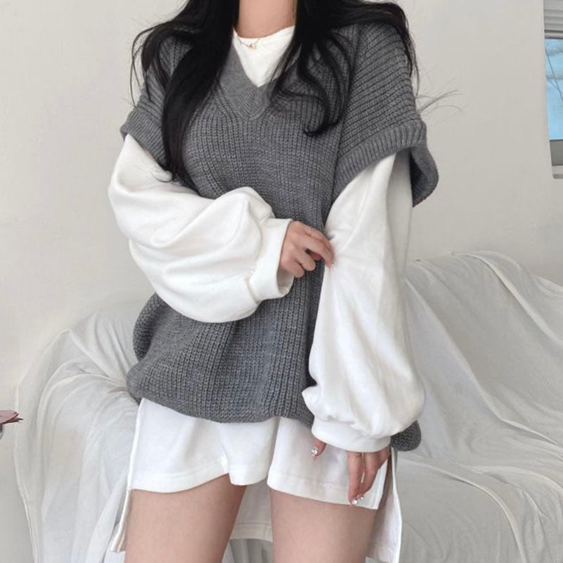 [Korean Style] Oversized V-neckline Knit Vest White Puff Sleeve Cotton T-shirt