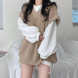 [Korean Style] Oversized V-neckline Knit Vest White Puff Sleeve Cotton T-shirt