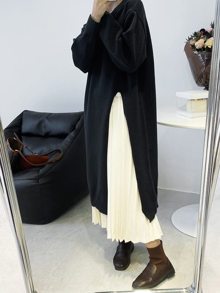 [Korean Style] Loose Fit Round Neck Side Slit Long Sweater