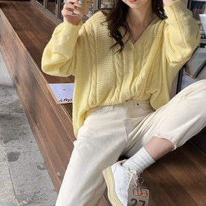 [Korean Style] 3 Colors Loose Fit Long Sleeve Knitted Cardigan