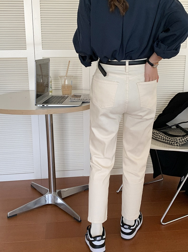 [Korean Style] Cinched Elastic Waist Band Off-white Straight Jeans