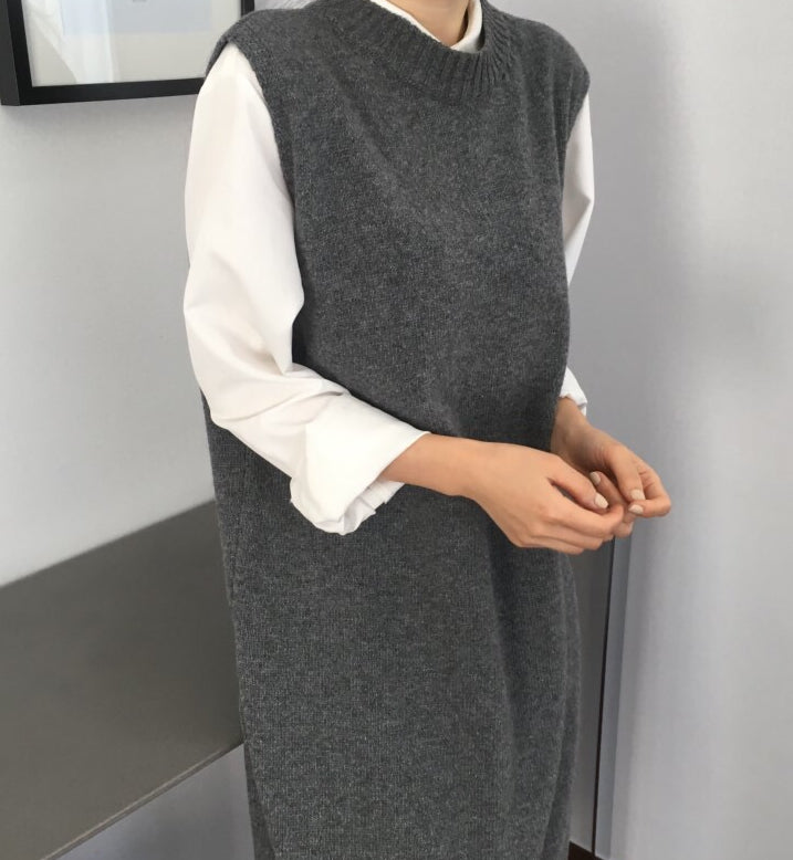 [Korean Style] Leisi Long Sleeveless Sweater Dress