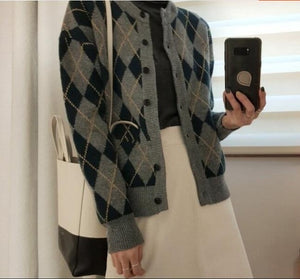 [Korean Style] Lorry Round neck Pattern Knit Cardigan