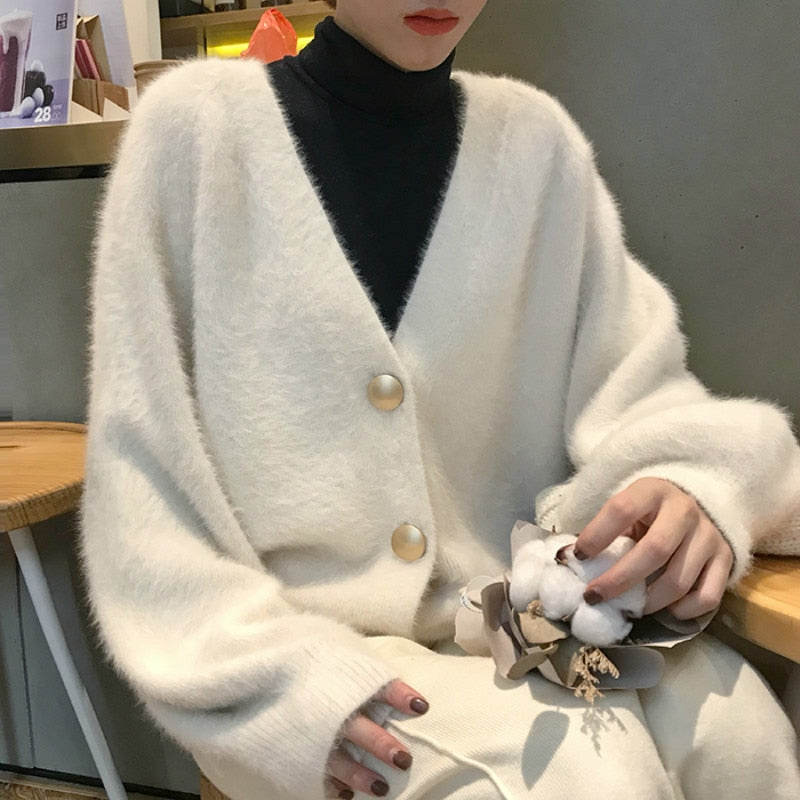 [Korean Style] Flurry Cardigan with Matte Gold Bottums