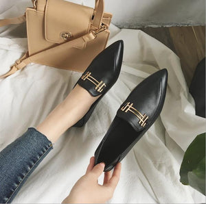 [Korean Style]  Black Seseame Pointy Toe Loafers