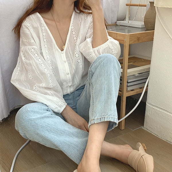 [Korean Style] Moda Loose Fit Lace V-neck Cotton Blouses